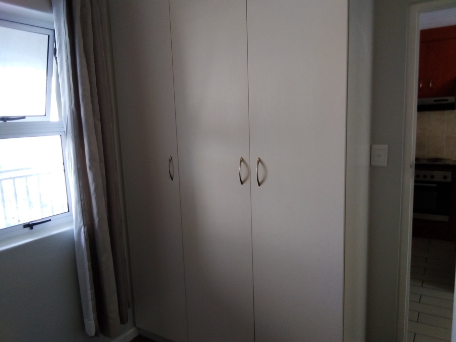 To Let 2 Bedroom Property for Rent in Gordons Bay Central Western Cape